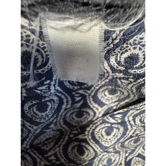 August Silk Navy Cream Paisley Blouse - XL - Picture 6 of 6
